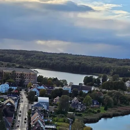 Panorama-luxus Im 21 Stockwerk ! Apartment Schleswig