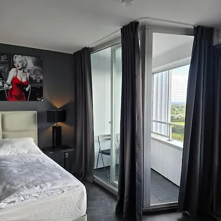 Panorama-luxus Im 21 Stockwerk ! *