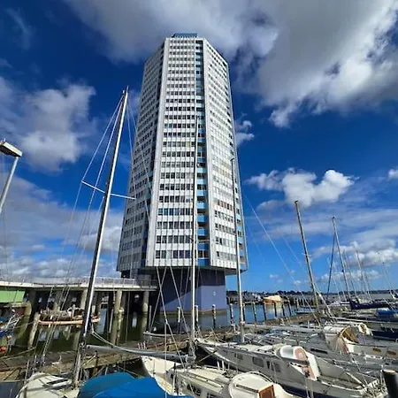 Apartment Panorama-luxus Im 21 Stockwerk ! Schleswig