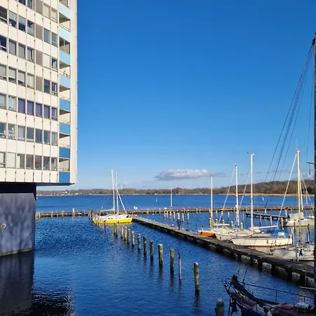 Panorama-luxus Im 21 Stockwerk ! * Schleswig