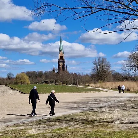 Panorama-luxus Im 21 Stockwerk ! Schleswig