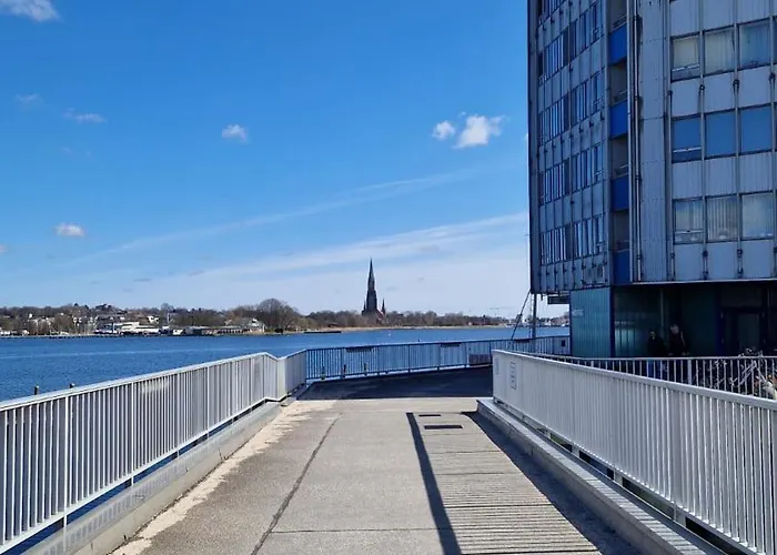 Panorama-luxus Im 21 Stockwerk ! Appartement *